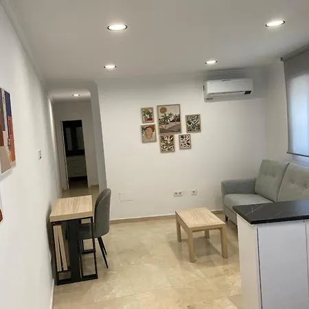 Edifico Manez Primero- Nuevo, 10 Minutos Gibraltar * La Linea de la Concepcion